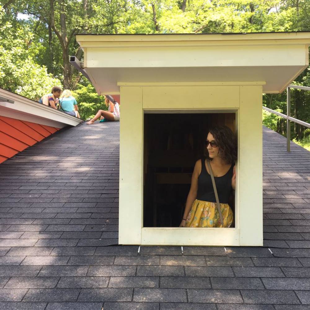 Meet your Posher, Serene